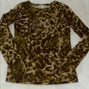EUC Michael Kors Camo Long Sleeve Crew Tee Embellished Rhinestone Logo Size S